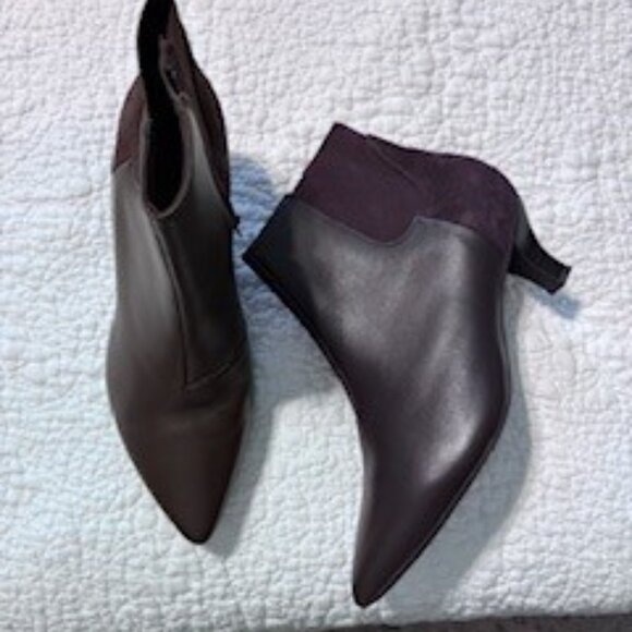 Clarks Kepley Erin Leather Ankle Boots, Brown Suede, Size 9.5M - Picture 6 of 8